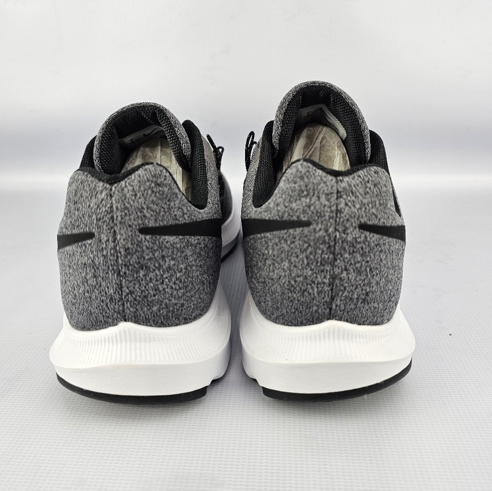 Nike Run Swift Lightweight Fabric Gray Black White Women's Size 8 - Picture 5 of 8